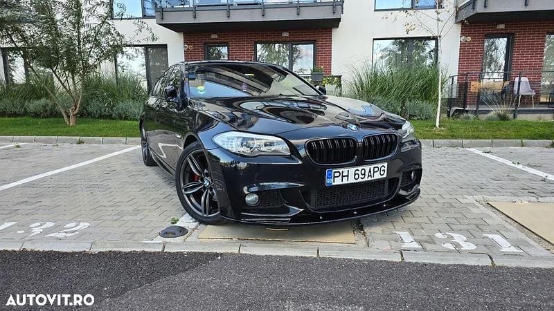 Culoarealbastru Utilizat 2012 BMW 520 Comfort Edition Berlinǎ | 12.290 EUR (Preț OK) - Imagine 1/4