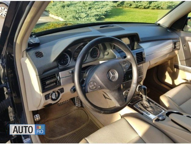 Second-hand Mercedes CLK220 170 CP (125 kW) 2011 SUV