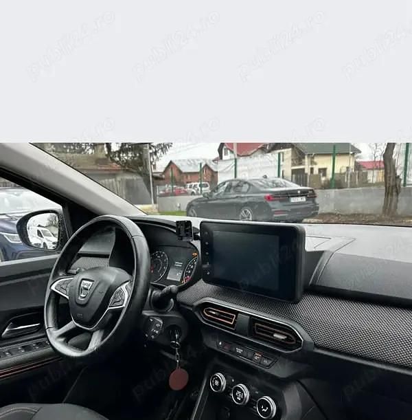 Second-hand Dacia Sandero Stepway 91 CP (66 kW) 2021 Hatchback