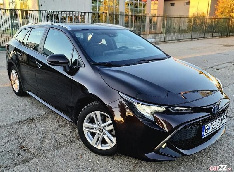 Maro Utilizat 2022 Toyota Corolla Hybrid Break | 19.500 EUR (Preț OK) - Imagine 1/4