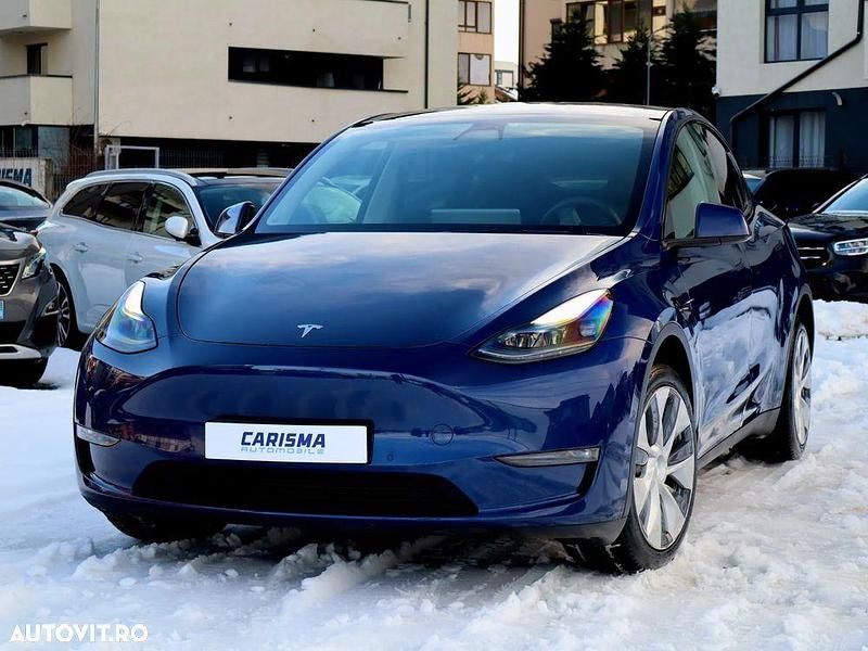 Second-hand Tesla Model Y 378 kW (514 CP) 2021 Culoarealbastru SUV