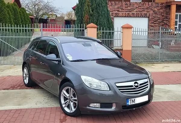 Utilizat 2013 Opel Insignia Break | 3.350 EUR (Preț bun) - Imagine 1/4