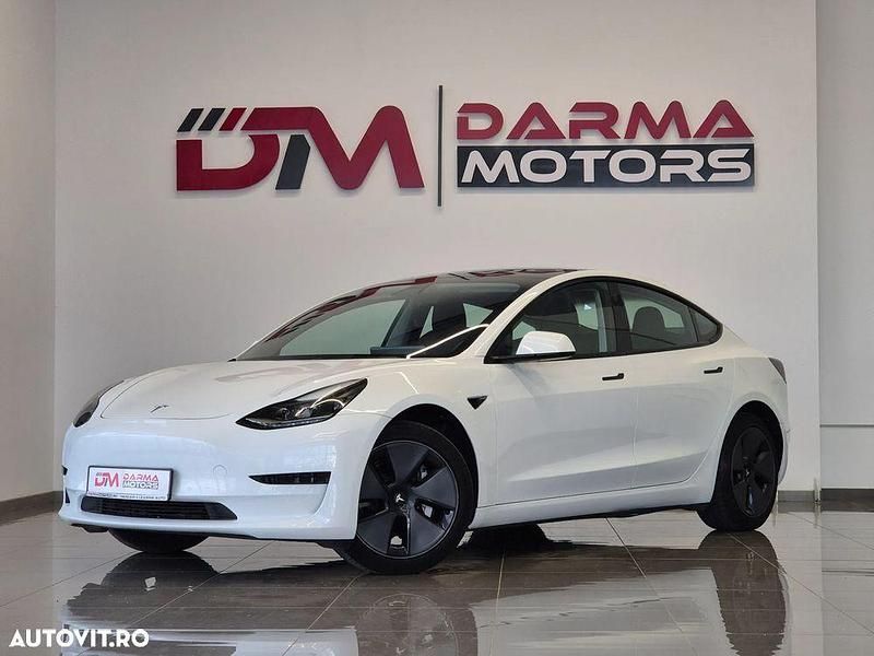 Culoarealb Utilizat 2021 Tesla Model 3 Standard Range Plus Berlinǎ | 25.500 EUR (Preț OK) - Imagine 1/4