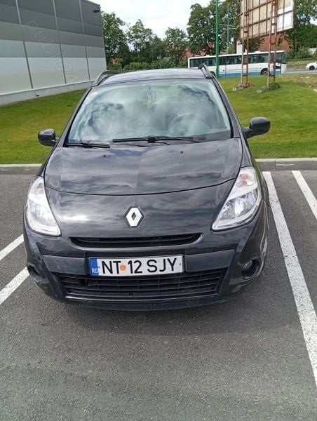 Utilizat 2009 Renault Clio II Berlinǎ | 2.100 EUR (Super Preț) - Imagine 1/4