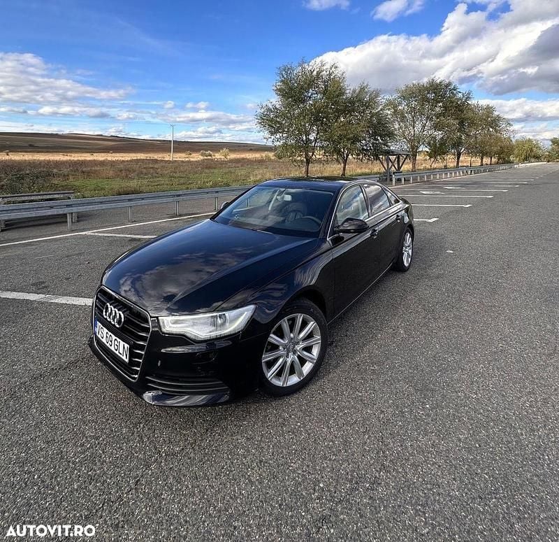 Culoarenegru Utilizat 2011 Audi A6 Berlinǎ | 10.200 EUR (Puțin scump) - Imagine 1/4