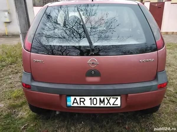 Second-hand Opel Corsa 43 CP (31 kW) 2001 Rosu Coupe