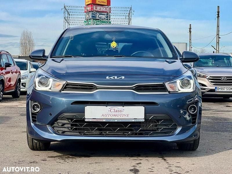 Second-hand Kia Rio Urban 100 CP (73 kW) 2023 Culoarealbastru