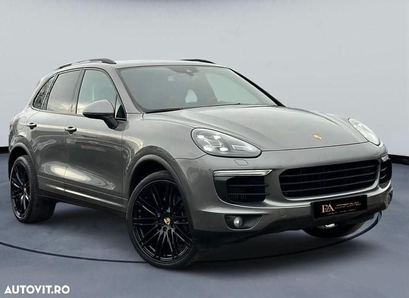Culoaregri Utilizat 2016 Porsche Cayenne SUV | 23.800 EUR (Super Preț) - Imagine 1/4