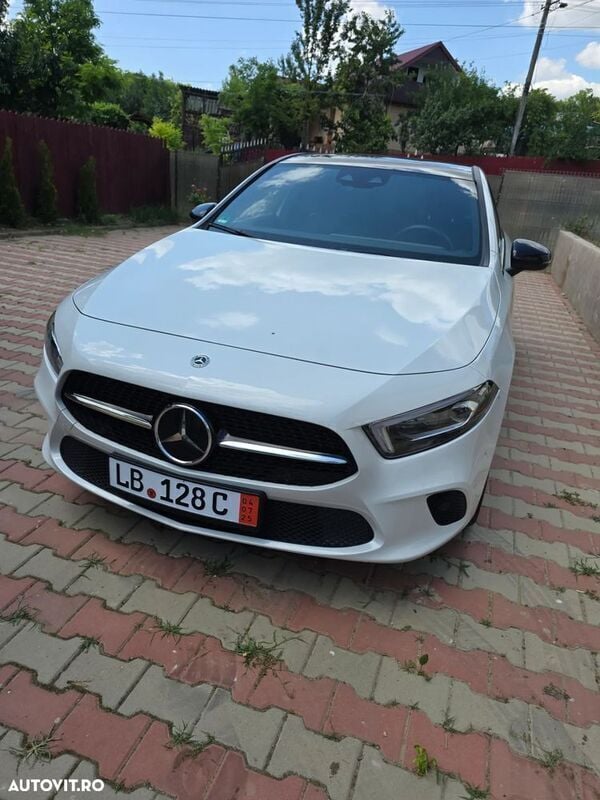Alb Utilizat 2021 Mercedes A250 Advanced Hatchback | 27.500 EUR (Preț OK) - Imagine 1/4
