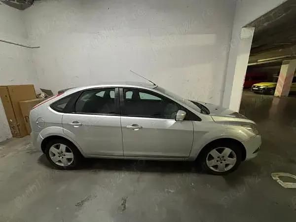 Second-hand Ford Focus 90 CP (66 kW) 2008 Gri Hatchback