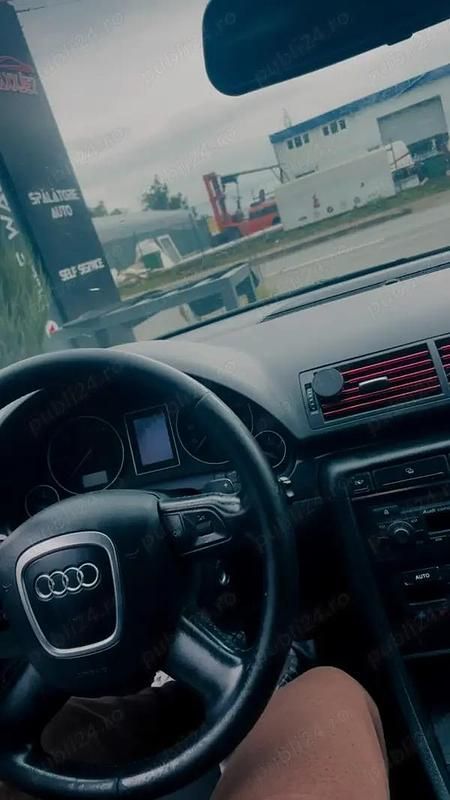 Utilizat 2003 Audi A4 | 1.850 EUR (Preț OK) - Imagine 1/4