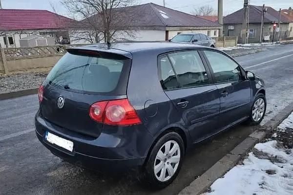 Second-hand VW Golf VI 105 CP (77 kW) 2008 Hatchback