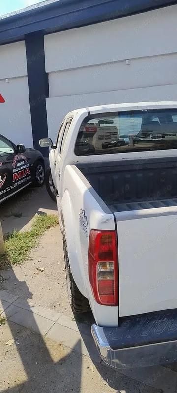 Utilizat 2007 Nissan Navara Pickup | 8.000 EUR - Imagine 1/4