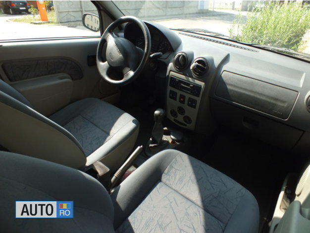 Second-hand 2000 Dacia Logan 1.4 Benzin 90 CP (2.000 €) | Arad | AutoUncle