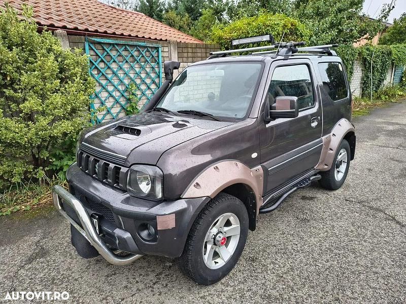 Culoaremaro Utilizat 2016 Suzuki Jimny Style SUV | 11.700 EUR (Puțin scump) - Imagine 1/4