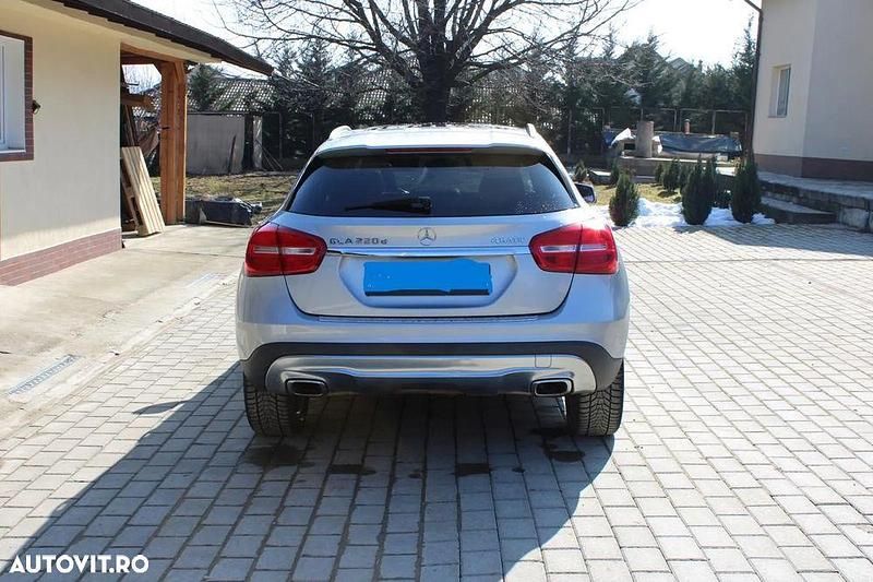 Second-hand Mercedes GLA220 170 CP (125 kW) 2015 Culoaregri SUV