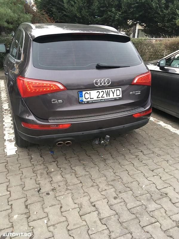 Second-hand Audi Q5 170 CP (125 kW) 2009 Culoarealte culori SUV
