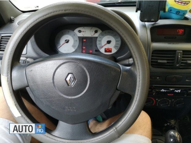 Second-hand Renault Symbol 65 CP (47 kW) 2007 Argintiu Berlinǎ