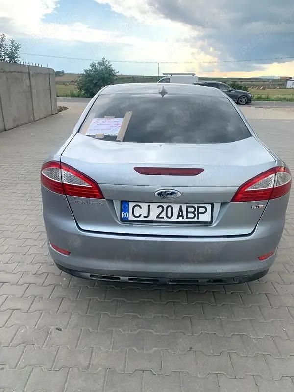 Second-hand Ford Mondeo 125 CP (91 kW) 2008 Gri Berlinǎ