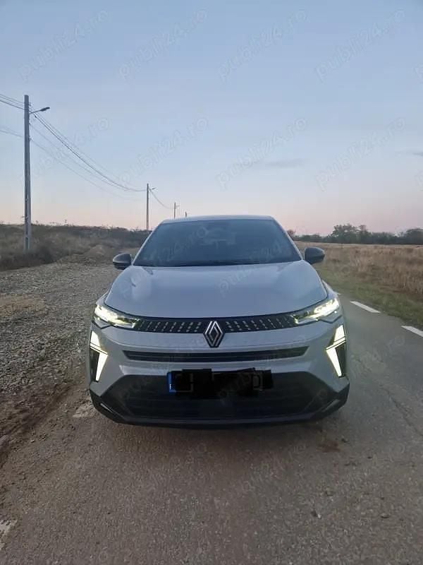 Gri Utilizat 2024 Renault Captur SUV | 23.000 EUR - Imagine 1/4