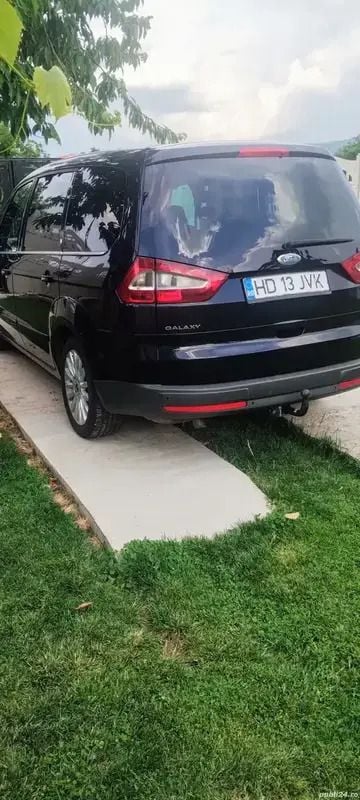 Negru Utilizat 2009 Ford Galaxy Ghia Monovolum | 3.500 EUR (Preț OK) - Imagine 1/4