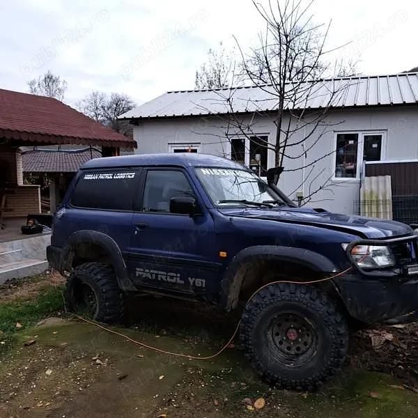 Utilizat 1998 Nissan Patrol SUV | 9.700 EUR - Imagine 1/4