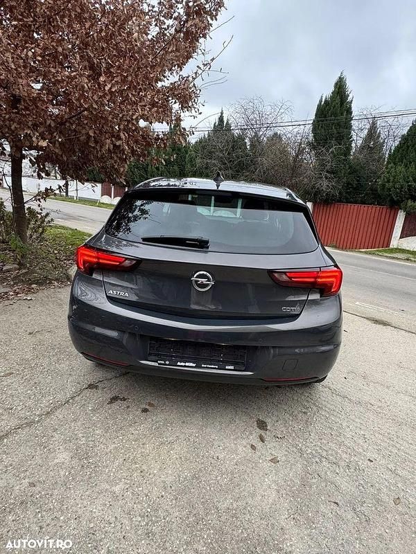Second-hand Opel Astra Exklusiv 136 CP (100 kW) 2016 Culoaregri Hatchback
