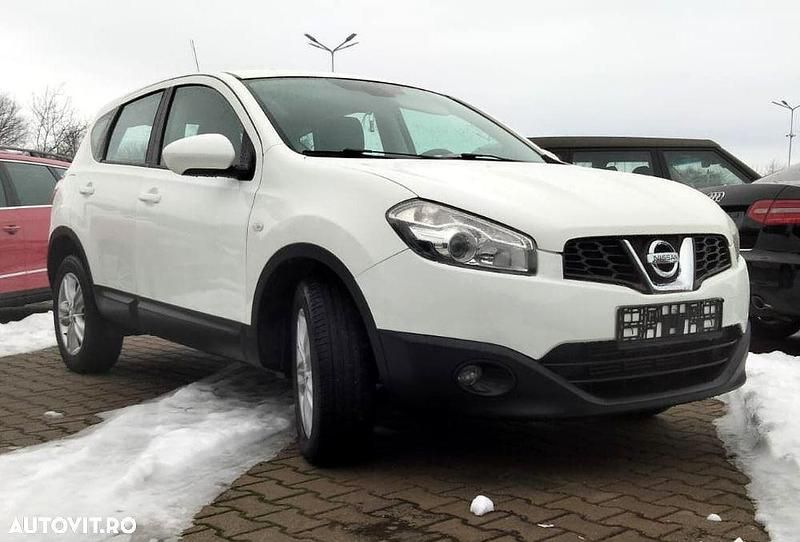 Culoarealb Second-hand 2011 Nissan Qashqai SUV | 5.900 EUR (Preț OK) - Imagine 1/4