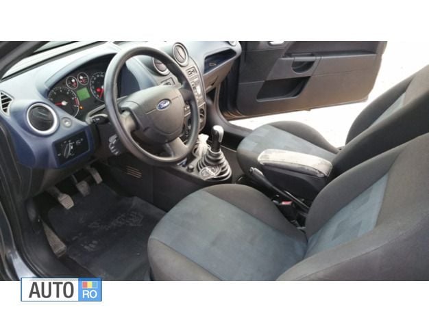 Second-hand Ford Fiesta 61 CP (44 kW) 2009 Gri Hatchback