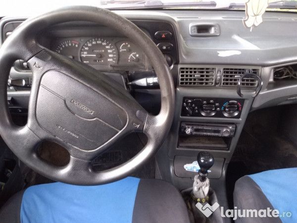 Chevrolet nexia салон