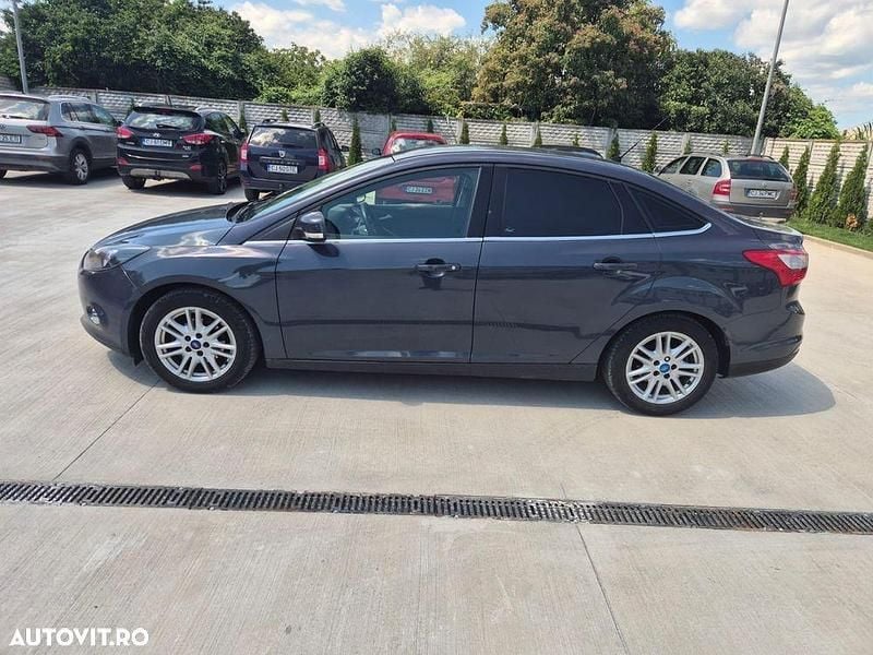 Culoaregri Utilizat 2013 Ford Focus Titanium Berlinǎ | 5.200 EUR (Preț OK) - Imagine 1/4