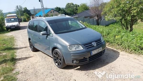 Second-hand VW Touran 2006 Monovolum