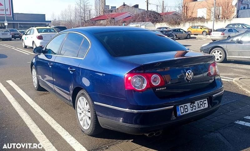 Second-hand VW Passat Comfortline 110 CP (80 kW) 2009 Culoarealbastru Berlinǎ