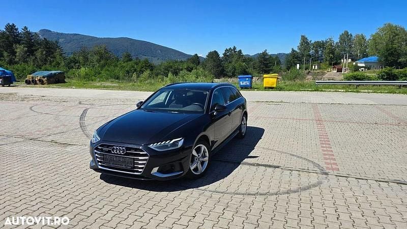 Culoarenegru Utilizat 2021 Audi A4 Break | 19.450 EUR (Preț bun) - Imagine 1/4