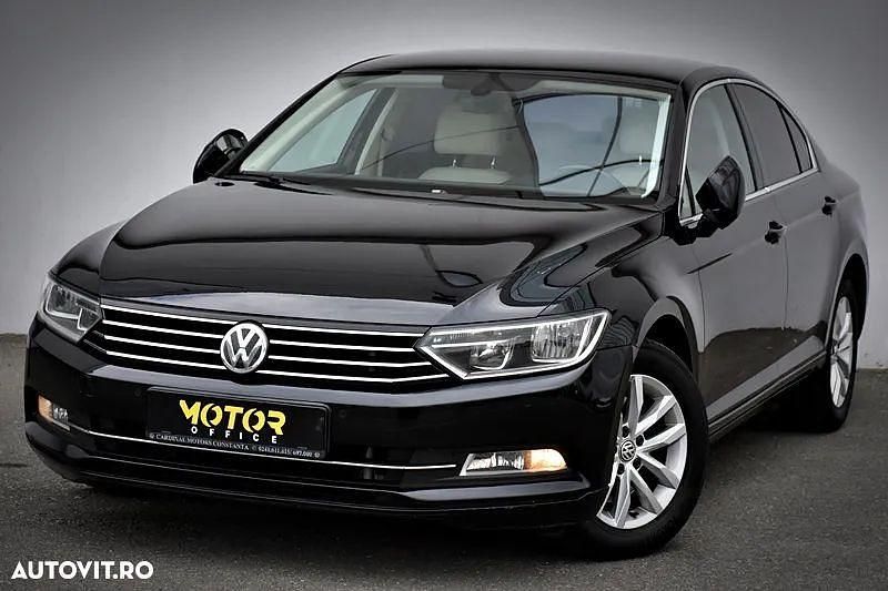 Culoarenegru Utilizat 2015 VW Passat Highline Berlinǎ | 13.690 EUR (Preț OK) - Imagine 1/4