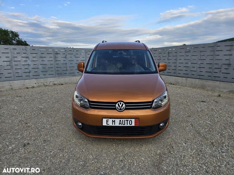 Portocaliu Utilizat 2013 VW Caddy Maxi Comfortline Monovolum | 11.300 EUR (Preț OK) - Imagine 1/4