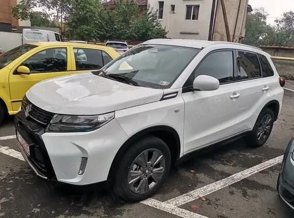 Utilizat 2024 Suzuki Vitara SUV | 20.000 EUR (Preț OK) - Imagine 1/4