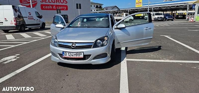 Culoaregri Utilizat 2006 Opel Astra Sport Coupe | 3.200 EUR (Preț bun) - Imagine 1/4