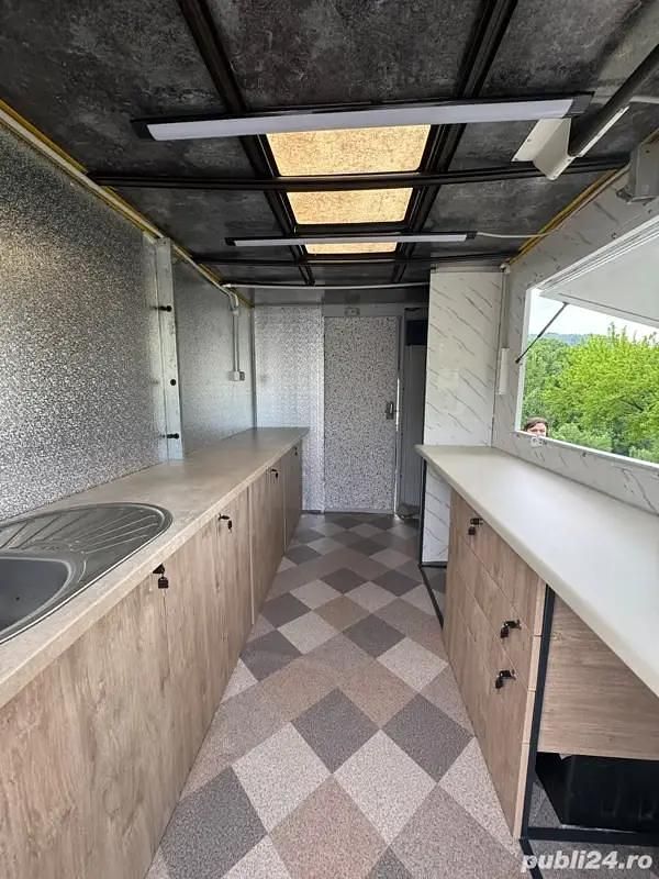 Utilizat 2001 Mercedes Sprinter Van | 9.500 EUR - Imagine 1/4