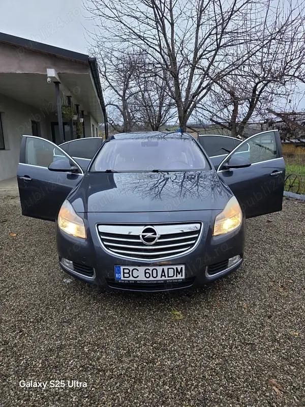Second-hand Opel Insignia Business Edition 160 CP (117 kW) 2009 Culoaregri Berlinǎ