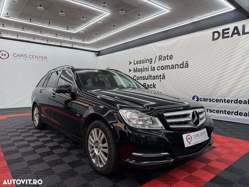 Second-hand Mercedes C200 183 CP (134 kW) 2011 Culoarenegru Break