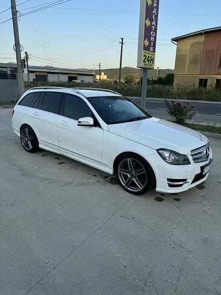 Second-hand Mercedes 250 205 CP (150 kW) 2012 Break