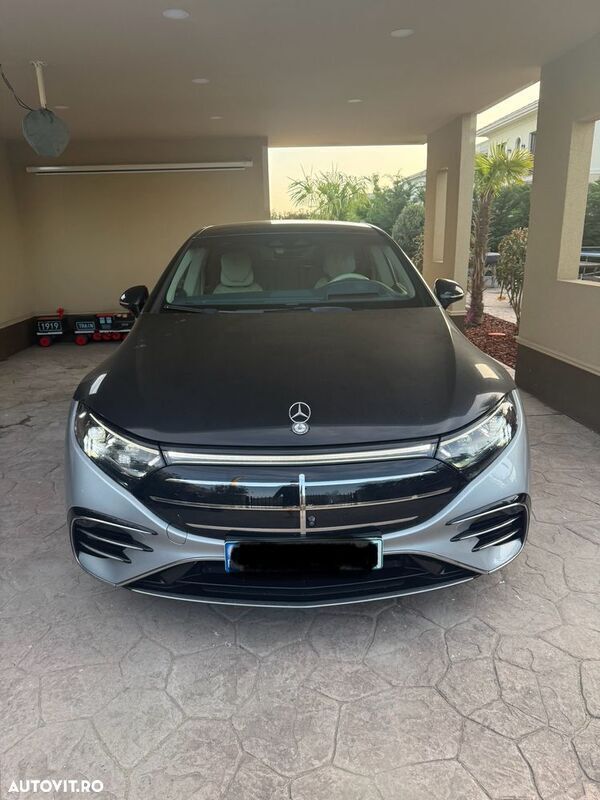 Gri Utilizat 2022 Mercedes EQS580 Edition 1 Berlinǎ | 84.000 EUR - Imagine 1/4