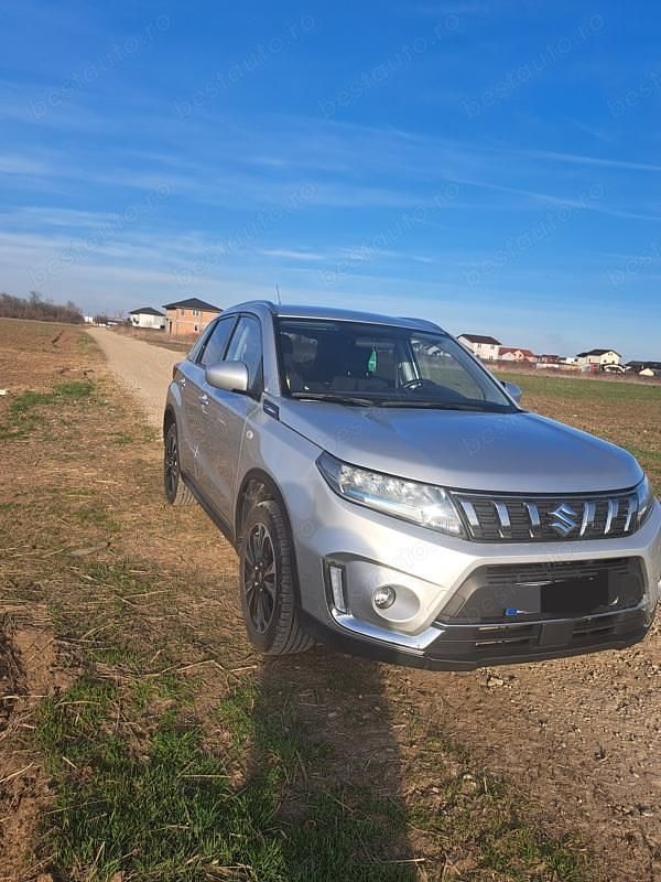 Second-hand Suzuki Vitara 112 CP (82 kW) 2019 SUV