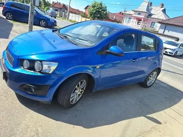 Utilizat 2011 Chevrolet Aveo Hatchback | 3.500 EUR - Imagine 1/4
