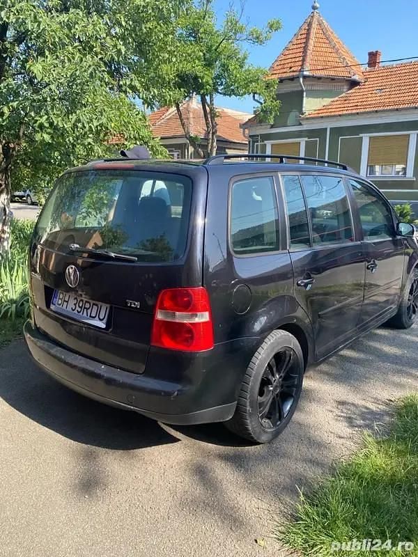 Utilizat 2003 VW Touran Monovolum | 1.950 EUR - Imagine 1/4