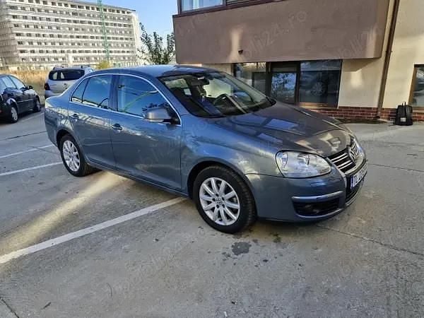 Utilizat 2006 VW Jetta Berlinǎ | 3.200 EUR - Imagine 1/4