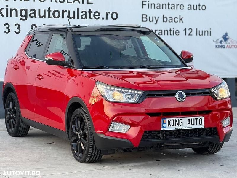 Culoarerosu Utilizat 2016 Ssangyong (KGM) Tivoli SUV | 9.950 EUR (Preț bun) - Imagine 1/4