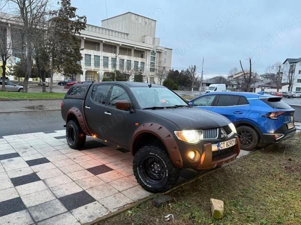 Utilizat 2007 Mitsubishi L200 Pickup | 12.500 EUR - Imagine 1/4