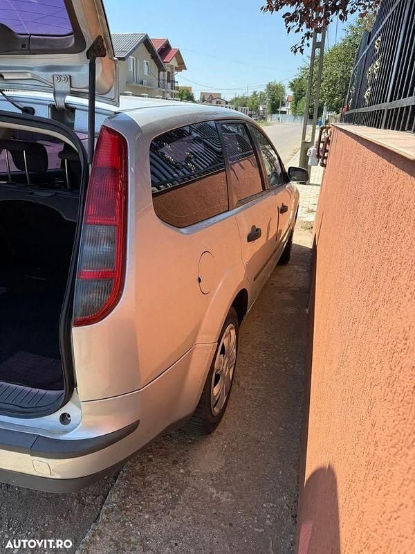 Second-hand Ford Focus Trend 109 CP (80 kW) 2005 Culoaregri Break